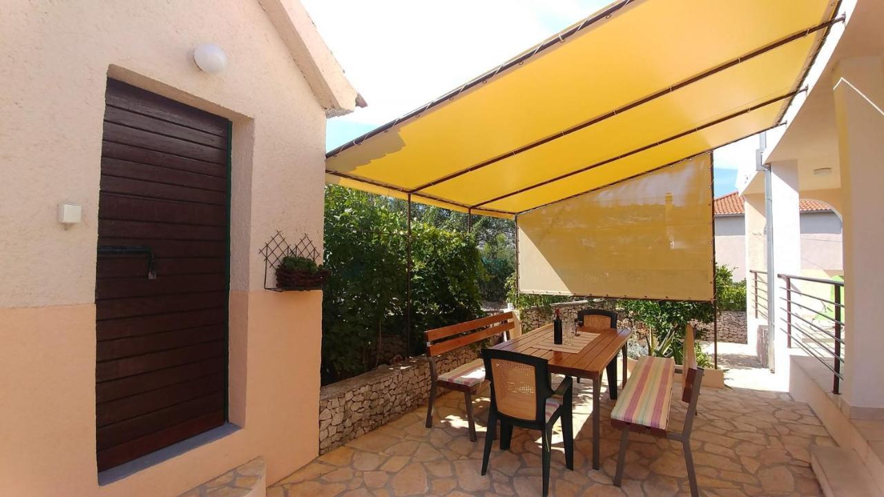 Apartment Bo&Dy With Private Pool Rogoznica  Exterior photo